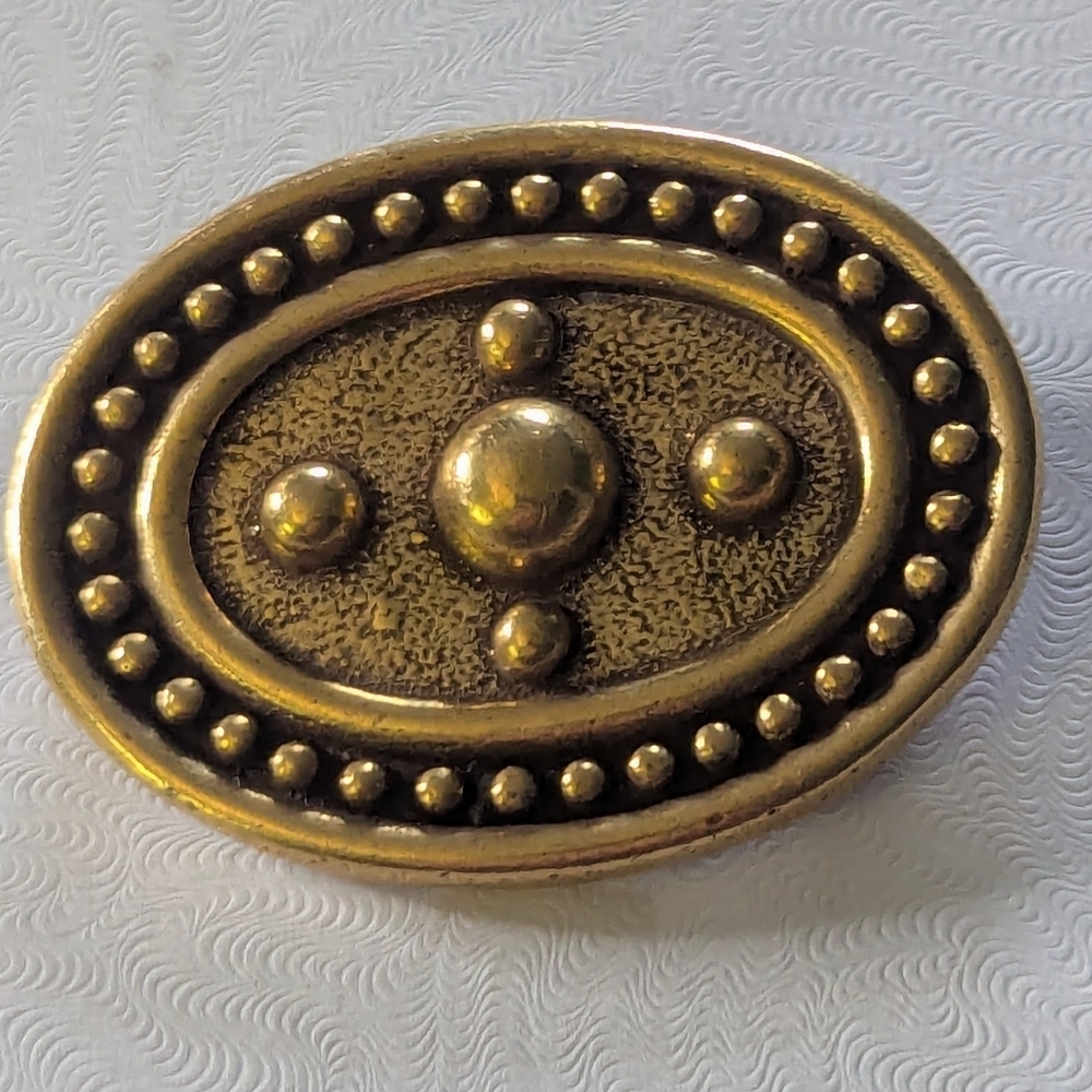 Vintage NGA National Gallery Art Gold-Tone Oval Brooch Pin